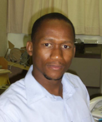 Tebogo Motlhatlhedi